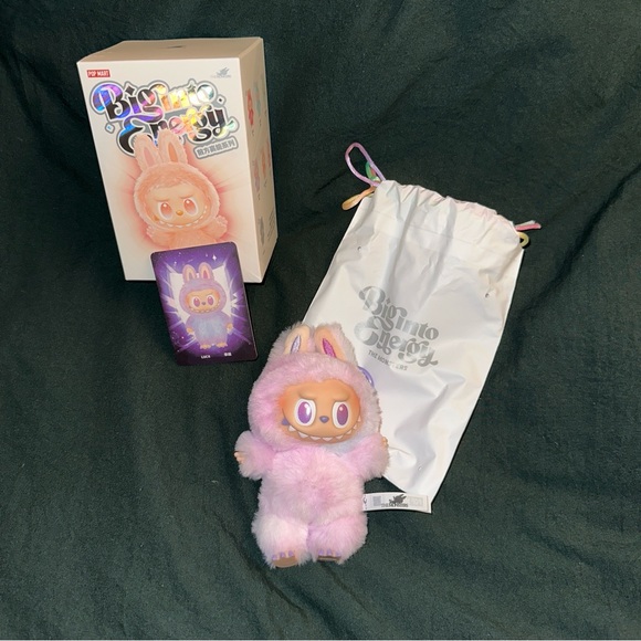 Labubu - Picture 2 of 4